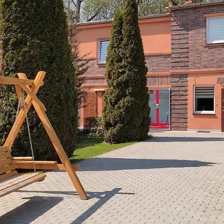 Motel Sportowy OSiR Jawor Zewnętrze zdjęcie